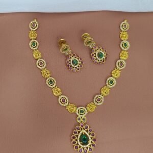 NECK05